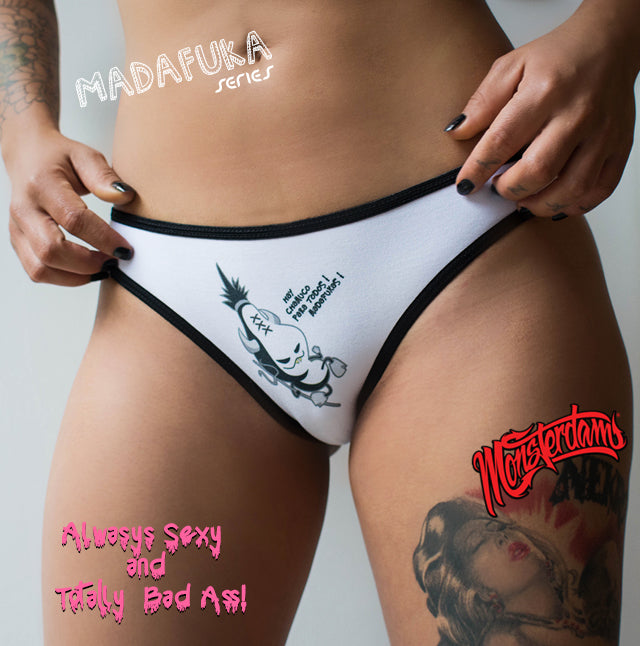 A Panty I Want Revenge / Quiero venganza