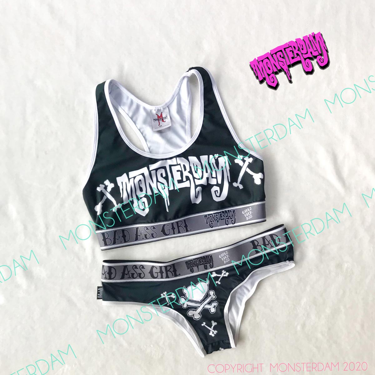 Set of Panty and Top logo Monsterdam